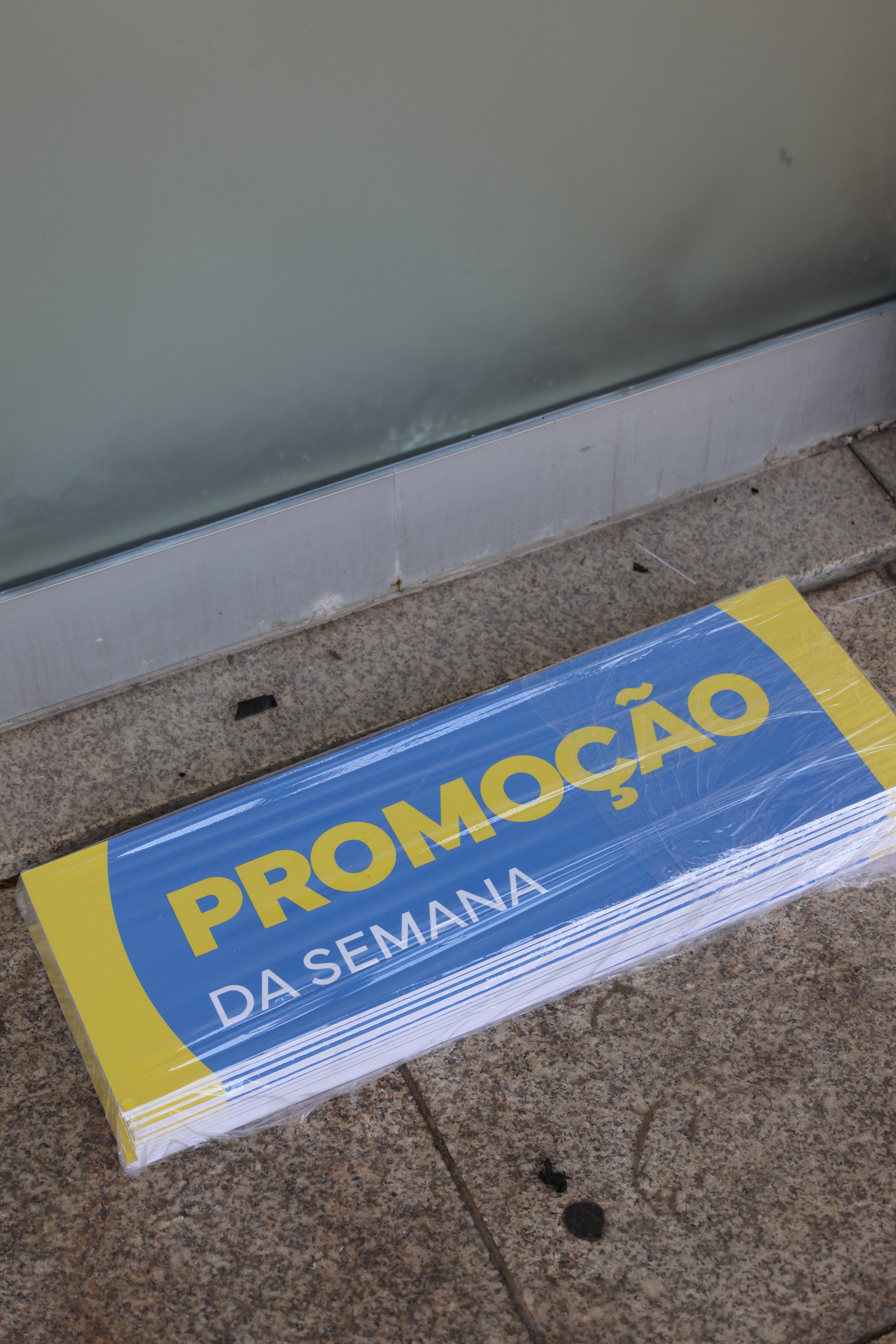 Decoração de Montra para MELIO STORE