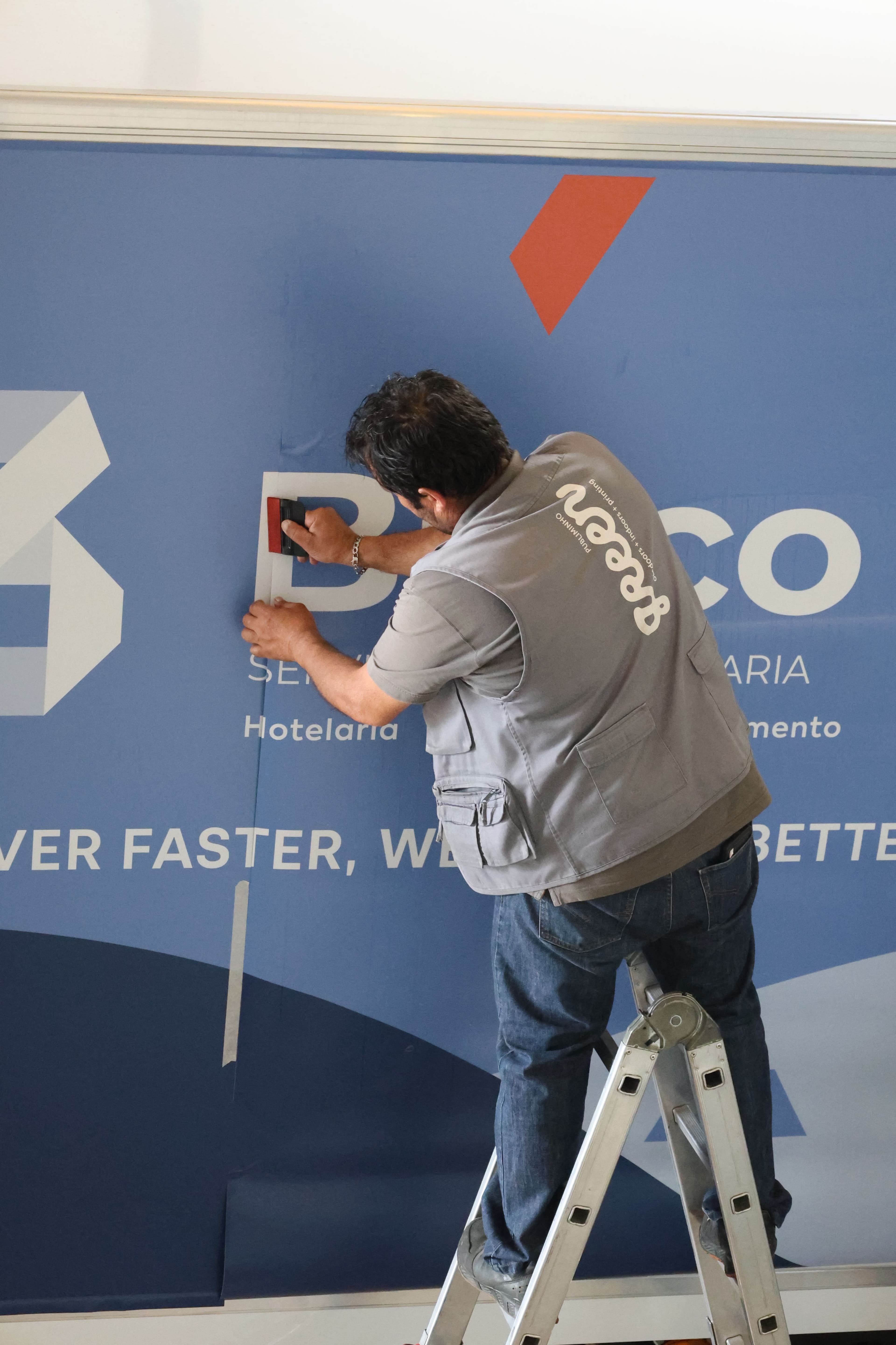 Decoração de Viaturas para Binco